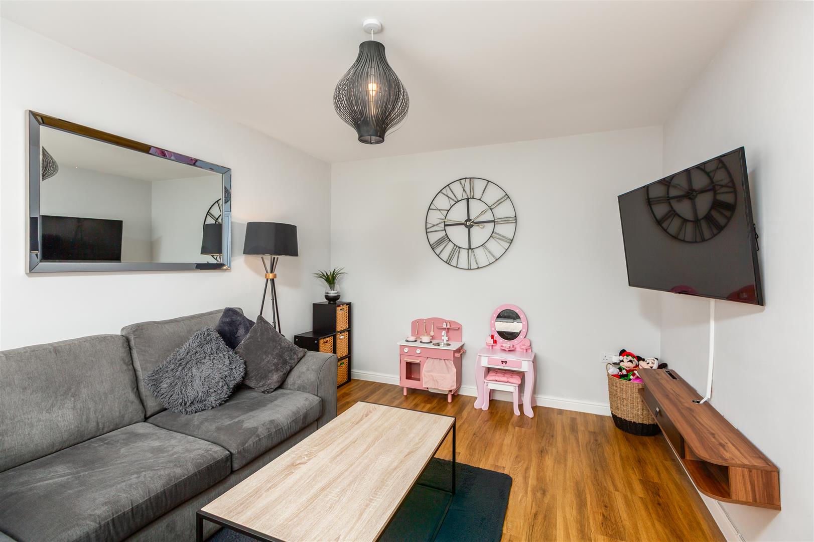 Tal Y Fro, Pontardawe, Swansea, SA8 4NZ